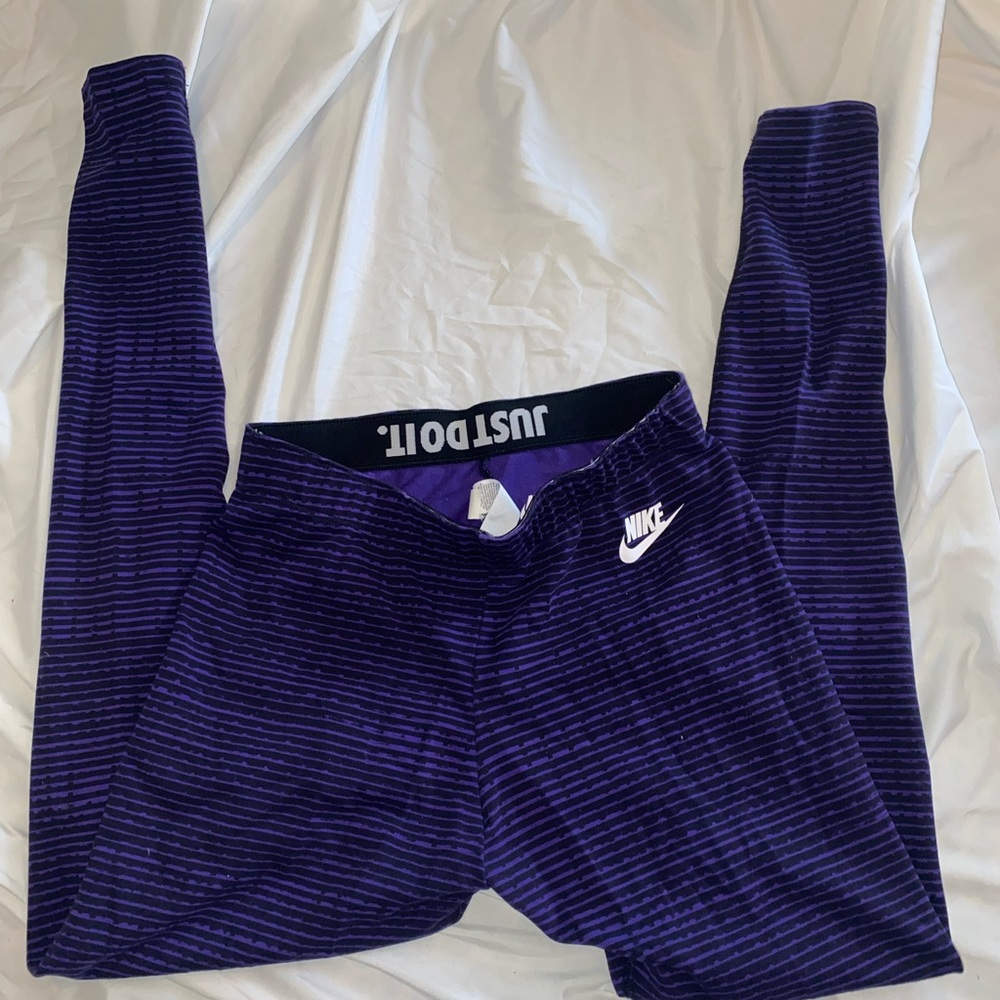 Nike leggings